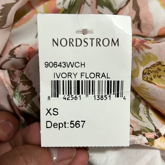 Wayf Ivory Floral Dress - Picture 4 of 4